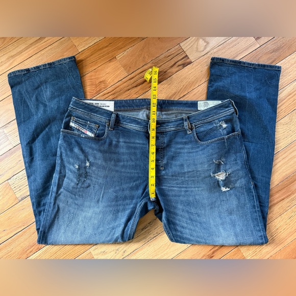 Diesel Zatiny Jeans Men’s Size W40 L32 Med Wash 083AC Regular Bootcut Distressed - Picture 15 of 16